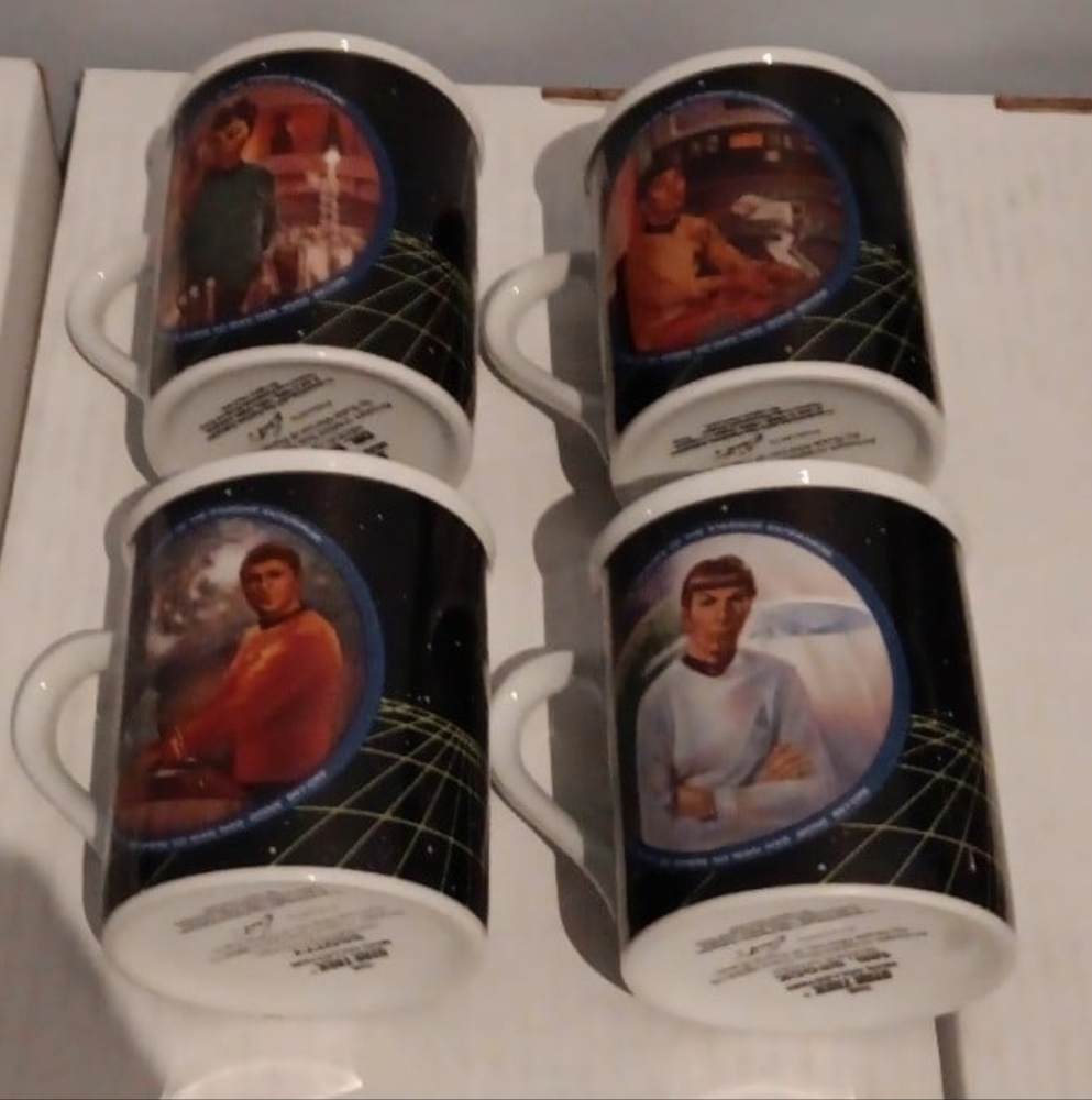 Vintage set of 4 StarTrek Mug Collection by Susan Morton 1983